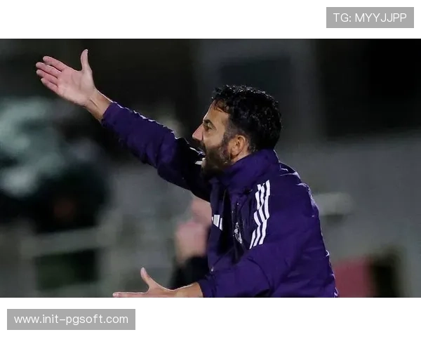 曼联主帅阿莫林拒辞职，解约金975万镑成焦点